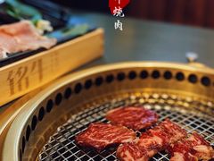 -铭牛烧肉·和牛海鲜自助(高新月牙湖店)