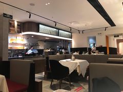 -阿妮叶李(光谷世界城店)