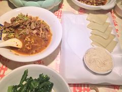 -老萍巷莲花血鸭·萍乡地标江西菜(步行街店)