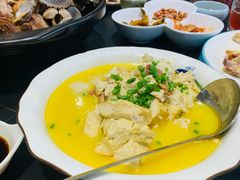 -小红鲸·海鲜餐厅(轸大路店)