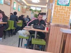 大堂-阿里西北美食(小黄庄店)