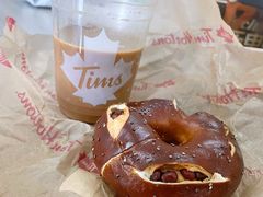 碱水红豆贝果-Tims天好咖啡·贝果(雁展路万象天地店)