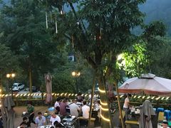 -楠柏弯休闲山庄(梨花溪店)