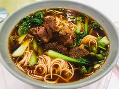 -月落乌啼餐馆