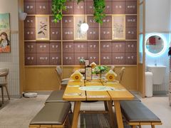 -必胜客(WOW昙华林店)