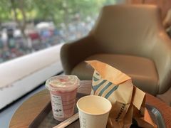 -星巴克臻选(南京艾尚天地店)