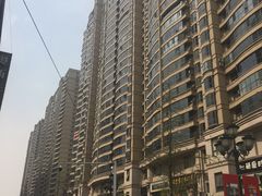 -曼哈顿商业广场(升龙广场店)