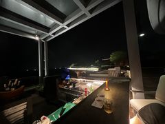 -瑰丽酒店·海吧·天际下午茶·现场DJ·天台酒吧