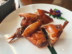 脆皮乳鸽-燕郊烧鸽子(和众店)