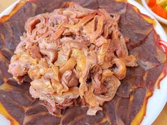 -闫家驴肉老店(华电一校店)