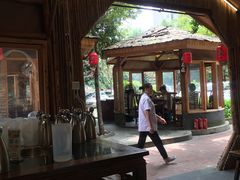-好汉锅园林秘制老火锅 柴火霸王鸡(金沙店)