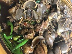 -一品红烧鸭特色川菜(三岔湖店)