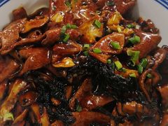 蛤蜊猪肝面-沪西老弄堂面馆(定西路店)