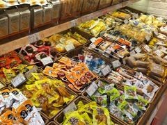 -来伊份LYFEN(中央路店)