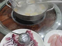 -正能量脆肉鲩火锅