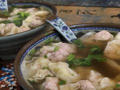 -老谢野馄饨(延安路店)
