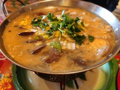 -闯关东东北农家菜(崂山石老人店)