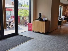 -星巴克臻选(金桥国际店)