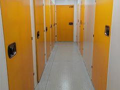-安东易迷你自助仓储寄存仓库(顾戴路店)