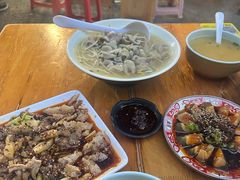 -朱大嘴肥肠血旺(福字街店)