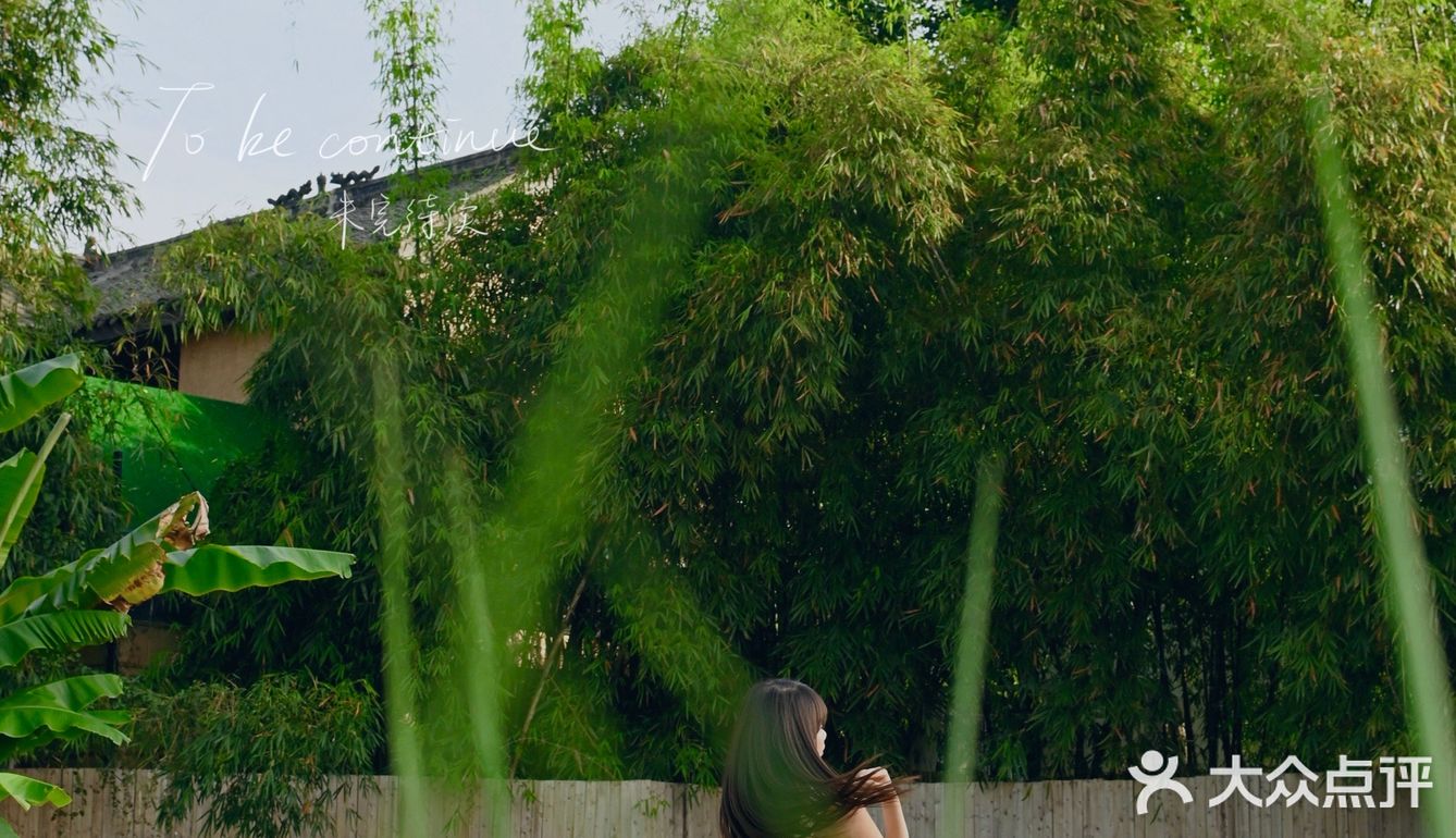 在花园里吃烤肉是一种什么体验呢⁉️  