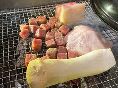 -肉甲韩国木炭烤肉(新壹街1店)