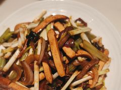 -六泰居·尔滨地标·东北菜(黄河路店)