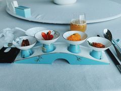 冷菜四拼-世博源公馆·本帮融合菜·主题包厢·江景餐厅
