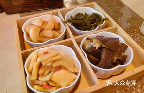 Vegetable Assortment Four Dishes