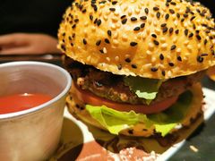 牛肉鹅肝汉堡-FAT COW(虹梅路店)