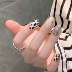 -悦指间美甲美睫