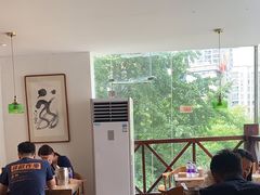 -树厨贵州菜(大十字店)