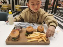 -奈尔宝·儿童乐园·亲子餐厅(鄞州万达店)