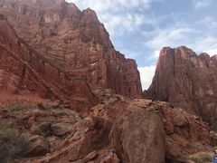 -天山神秘大峡谷