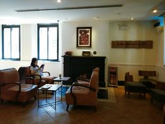 大堂-星巴克臻选(广州沙面店)