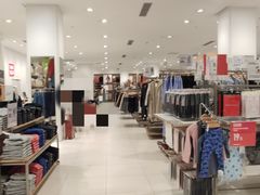 -优衣库(昆明七彩METOWN购物中心店)