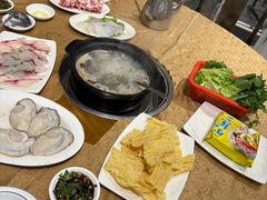 -濠轩阁特色生蚝火锅总店