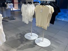 -H&M(鹏欣水游城店)