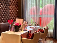 -塞纳河法国餐厅(唐延路店)