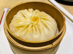 阿婆秃油黄汤包-弄堂小笼包(西青中北永旺购物中心店)
