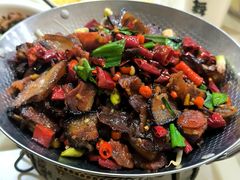 腊味干锅-谭姐湘菜馆(浦东大道店)