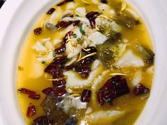 金汤酸菜鱼-绿茶餐厅(深圳龙华天虹购物中心店)