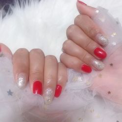 -吉吉靓甲美睫
