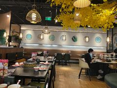 大堂-原味田园·客家菜·土窑鸡(中航城君尚购物中心店)