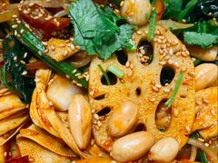 -阿上阿上麻辣香锅&麻辣烫(朝阳蓝色港湾店)