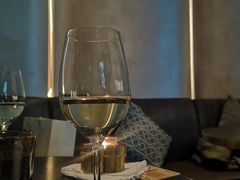 -wineapp葡萄酒餐吧(外滩金融中心店)