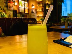 -临界音乐酒馆·小龙虾·江湖菜(华熙LIVE·鱼洞店)