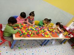 -红黄蓝成长中心(公益西桥校区)