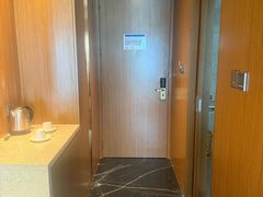 -珠海拱北口岸富华里中海雅高铂尔曼酒店