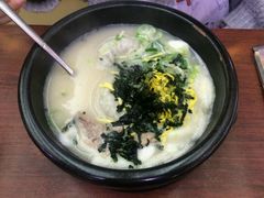 饺子雪浓汤-神仙雪浓汤(明洞店)